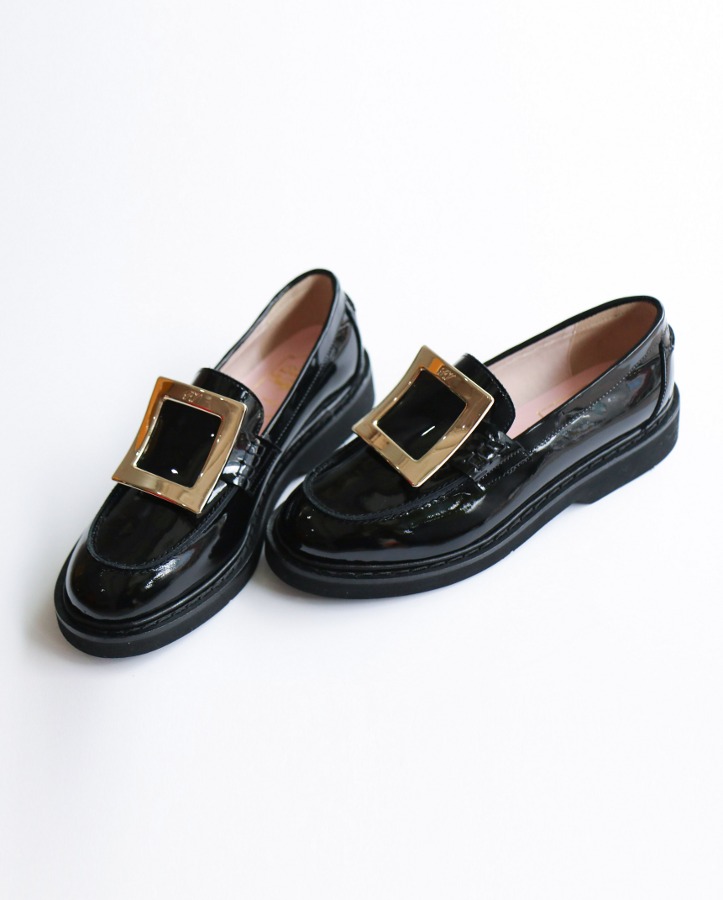 [hand made] metal buckle loafers
